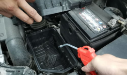 空气滤清器更换视频,空气滤清器更换全流程解析